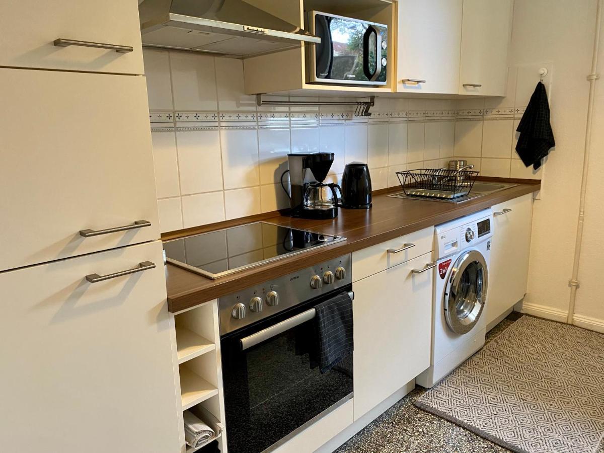 Zentrumsnahe Schoene Altbauwohnung Bis 4 Personen Flensburg Zewnętrze zdjęcie